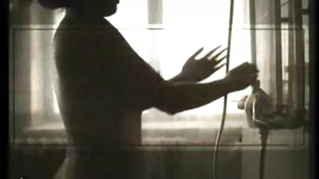 Коханий :  Дві красуні показують безкоштовне відео порно нам, як дівчина з дівчиною займаються любов'ю на ліжку Гарячі порнофільми 